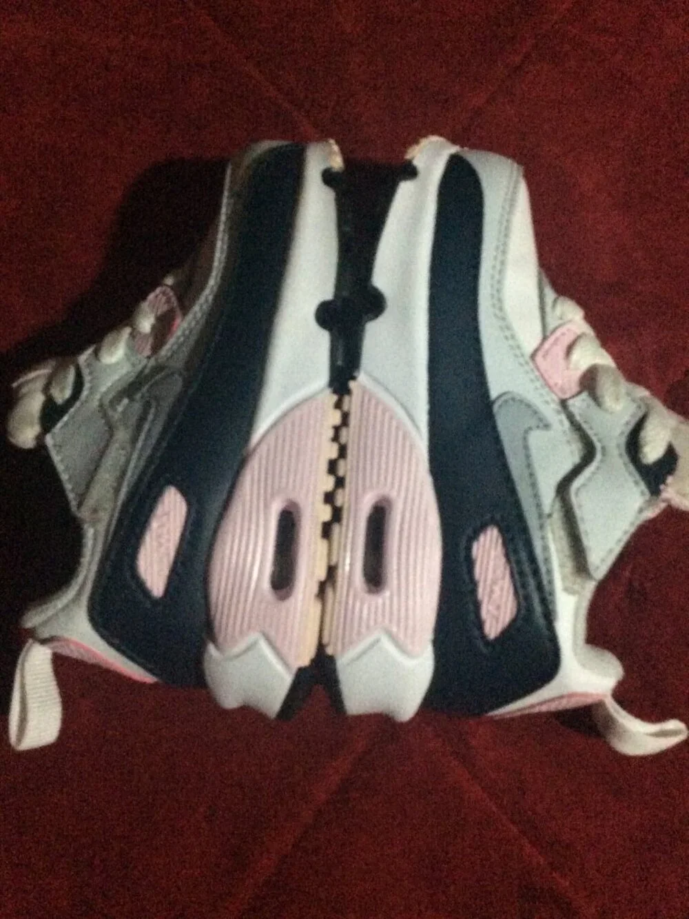 Nike Air Max 90 Easy On Toddler Size 6C Sneakers